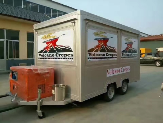 Camionetto per camion alimentare mobile con macchine e attrezzature per snack