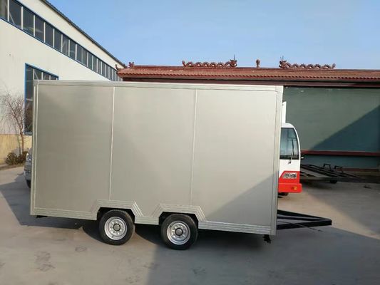 Camionetto per camion alimentare mobile con macchine e attrezzature per snack