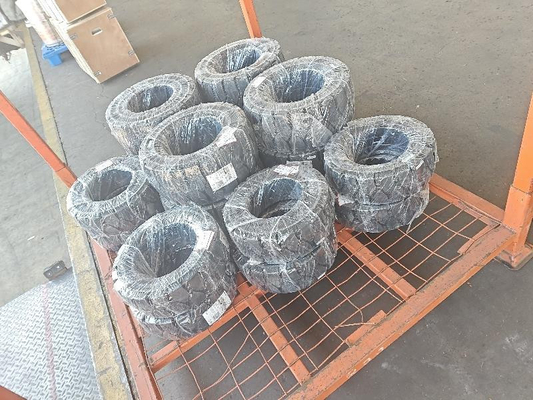 18*7-8 Pneumatici di sistema rapido Pneumatici solidi per carrelli elevatori in nero