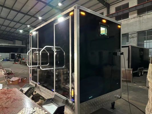 Customized Mobile Outdoor Toilet Trailer with 2 Bathrooms for Camping