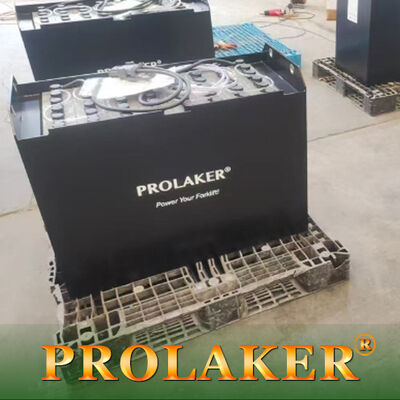 Batteria per carrelli elevatori a piastra tubolare ad alto ciclo standard DIN - 24V 650Ah per ambienti industriali esigenti