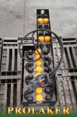 Batteria di trazione per carrelli elevatori a forchetta 24v 180Ah a lunga durata per carrelli elettrici