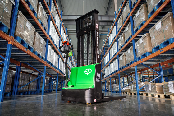 EP DS3 Walkie Electric Stacker 1500kg, Narrow Aisle Compact Pallet Stacker with Built-in Charger