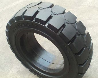 8,15 gomme solide del carrello elevatore 15/28X9 15 tre strati di progettazione con l'anello d'acciaio di rinforzo
